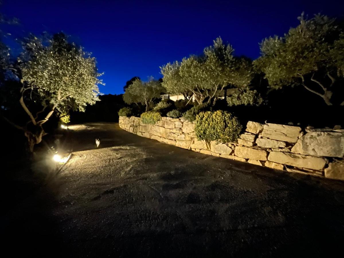 Gite La Maison Dans L'Olivette Oraison Esterno foto